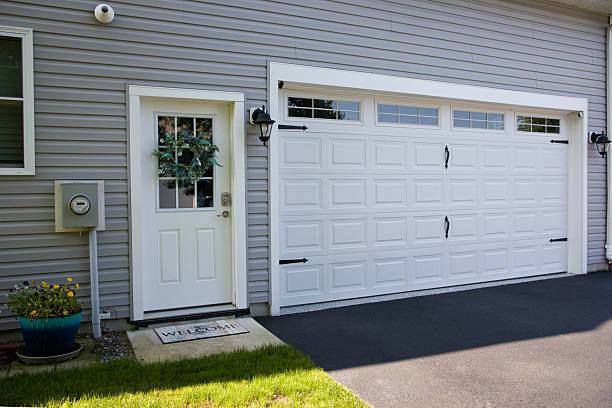 24/7 Emergency Garage Door Panel Replacement experts in Wheeler County County, OR